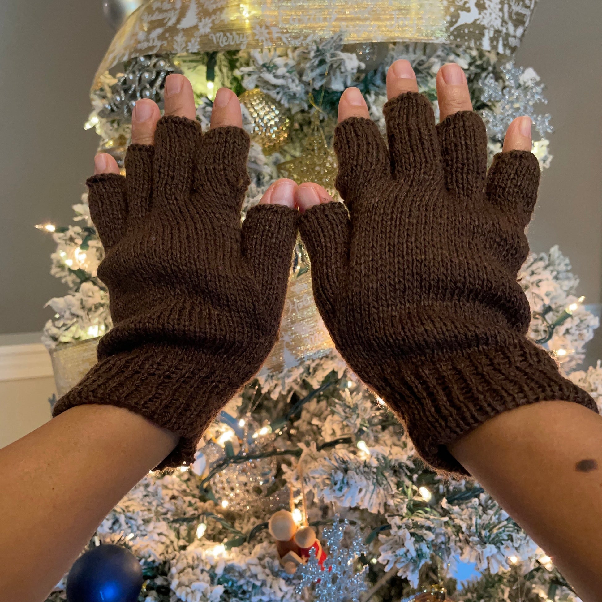 Knitted Winter Alpaca Fingerless Gloves Size SM Neutral Solid Colors