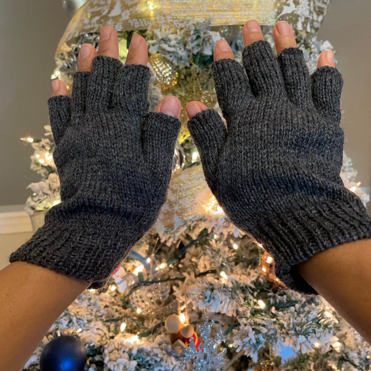 Knitted Winter Alpaca Fingerless Gloves Size SM Neutral Solid Colors