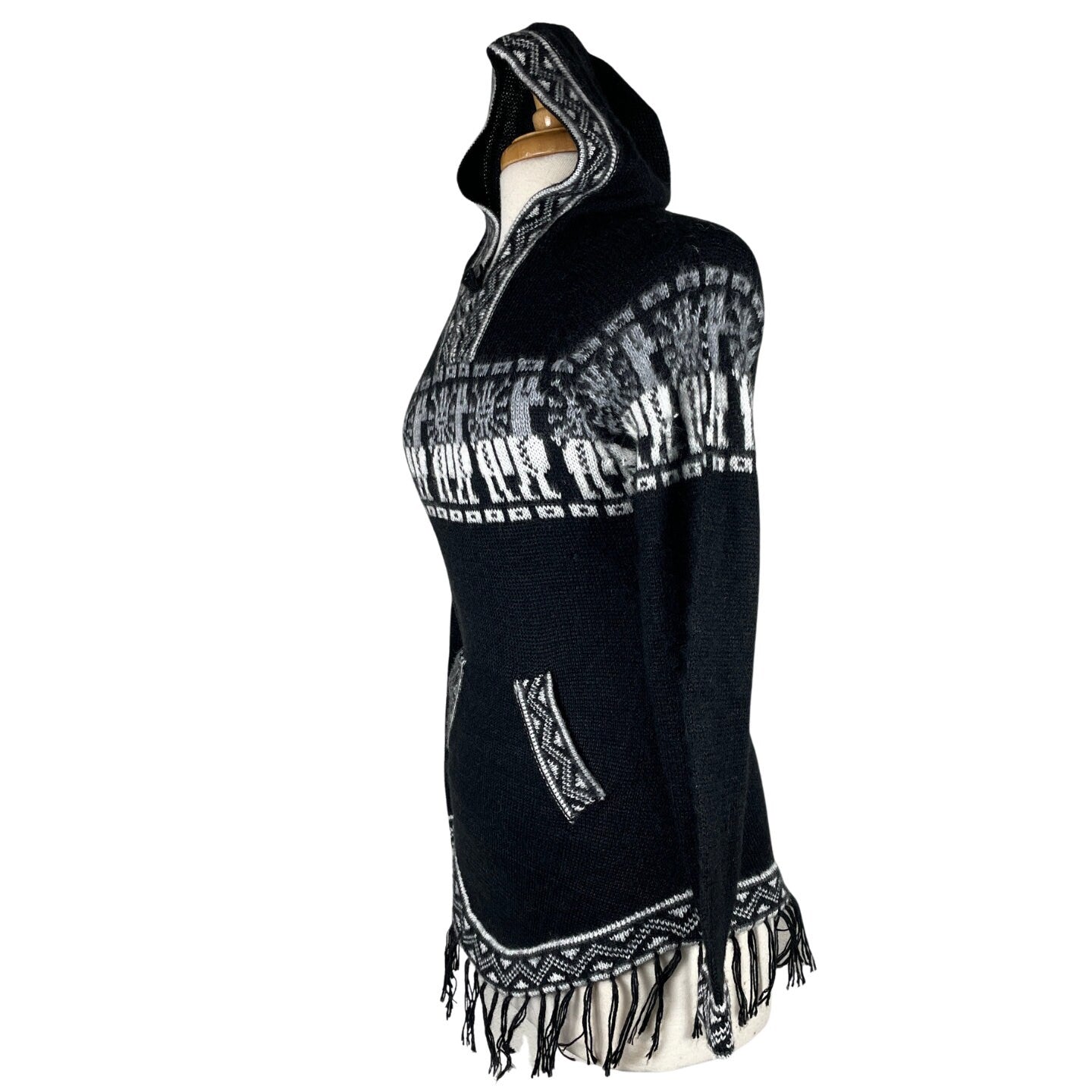 Soft Hooded Alpaca Sweater Pullover | Black White