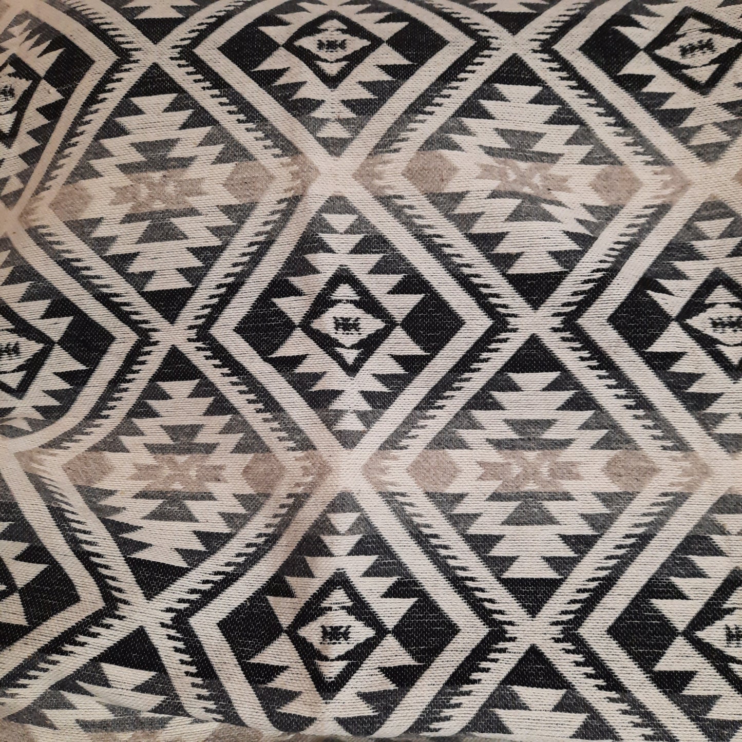 Sheep Wool Blanket Throw | Sofa Couch Cover | Woven Picnic Blanket | Native Blanket | Black White