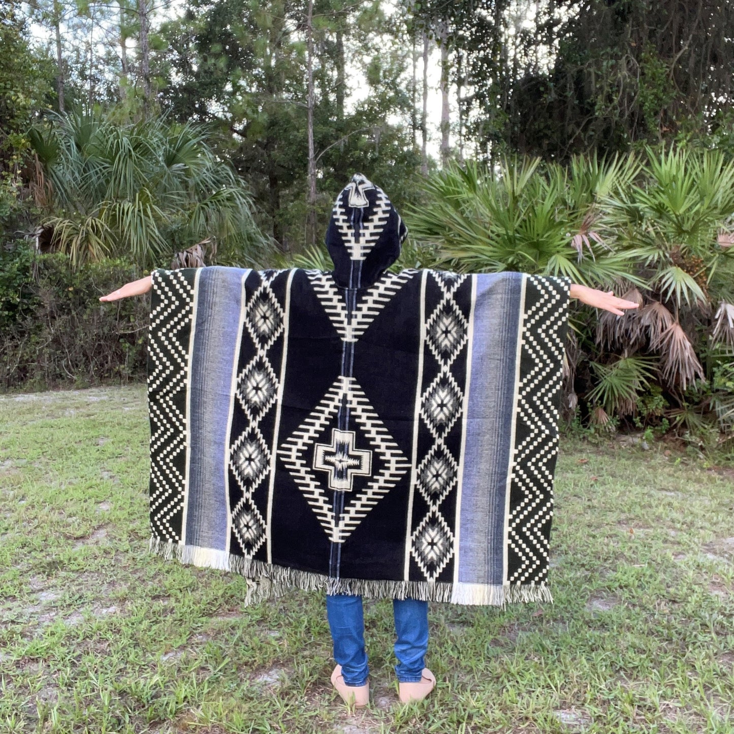 Hippie Warm Hooded Mens Wool Poncho | Black Olive