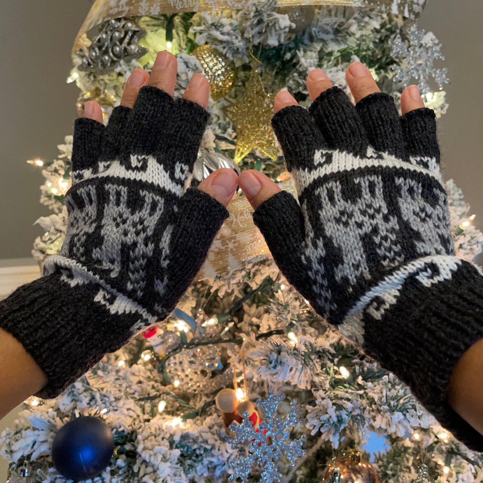Alpaca Fingerless Gloves Size SM Neutral Colors