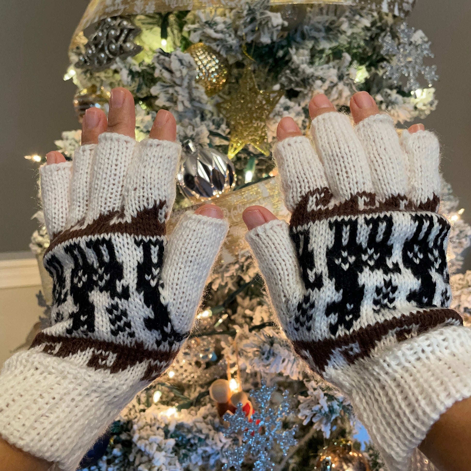 Alpaca Fingerless Gloves Size SM Neutral Colors