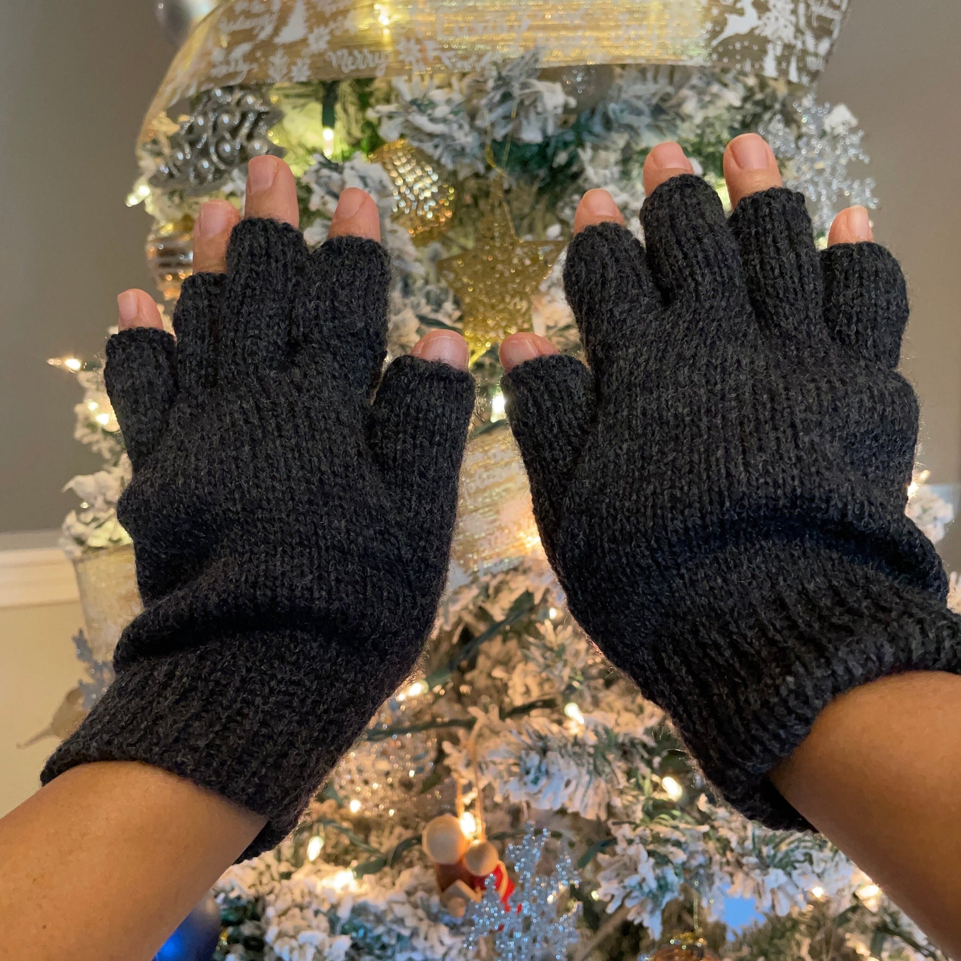 Knitted Winter Alpaca Fingerless Gloves Size SM Neutral Solid Colors