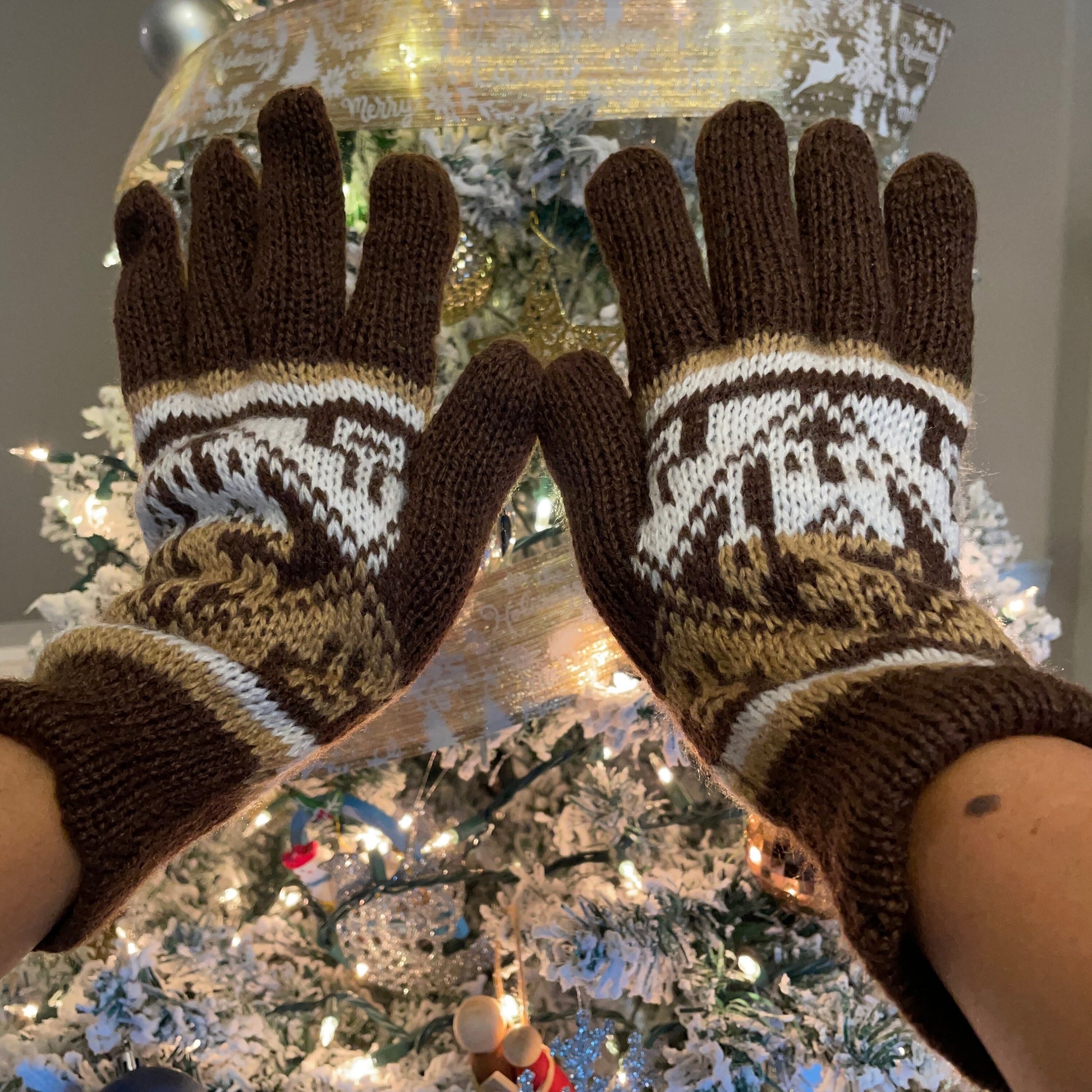 Reversible Soft Warm Knit Winter Gloves Size SM Neutral