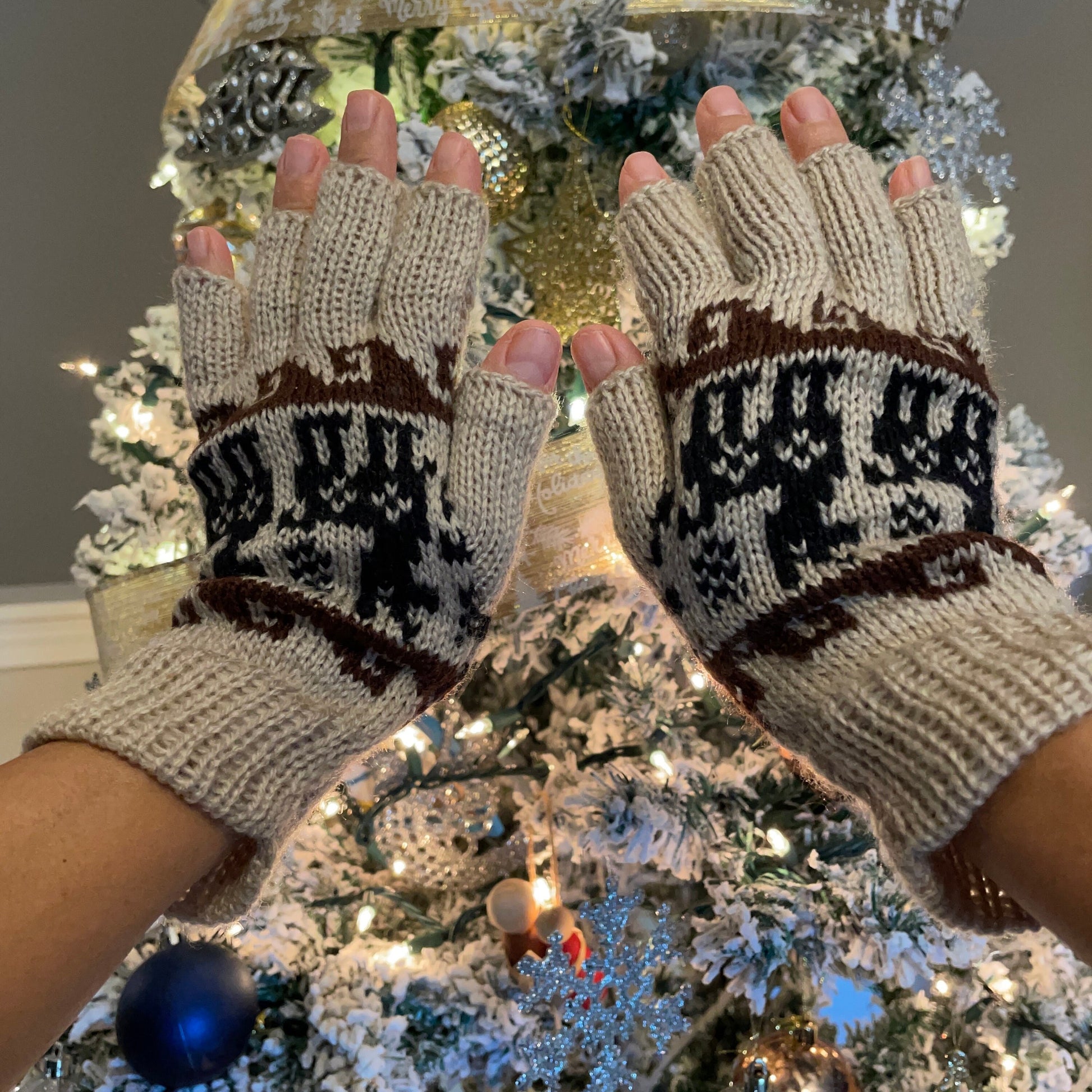Soft Alpaca Fingerless Gloves Size SM Neutral Gloves Llama Design
