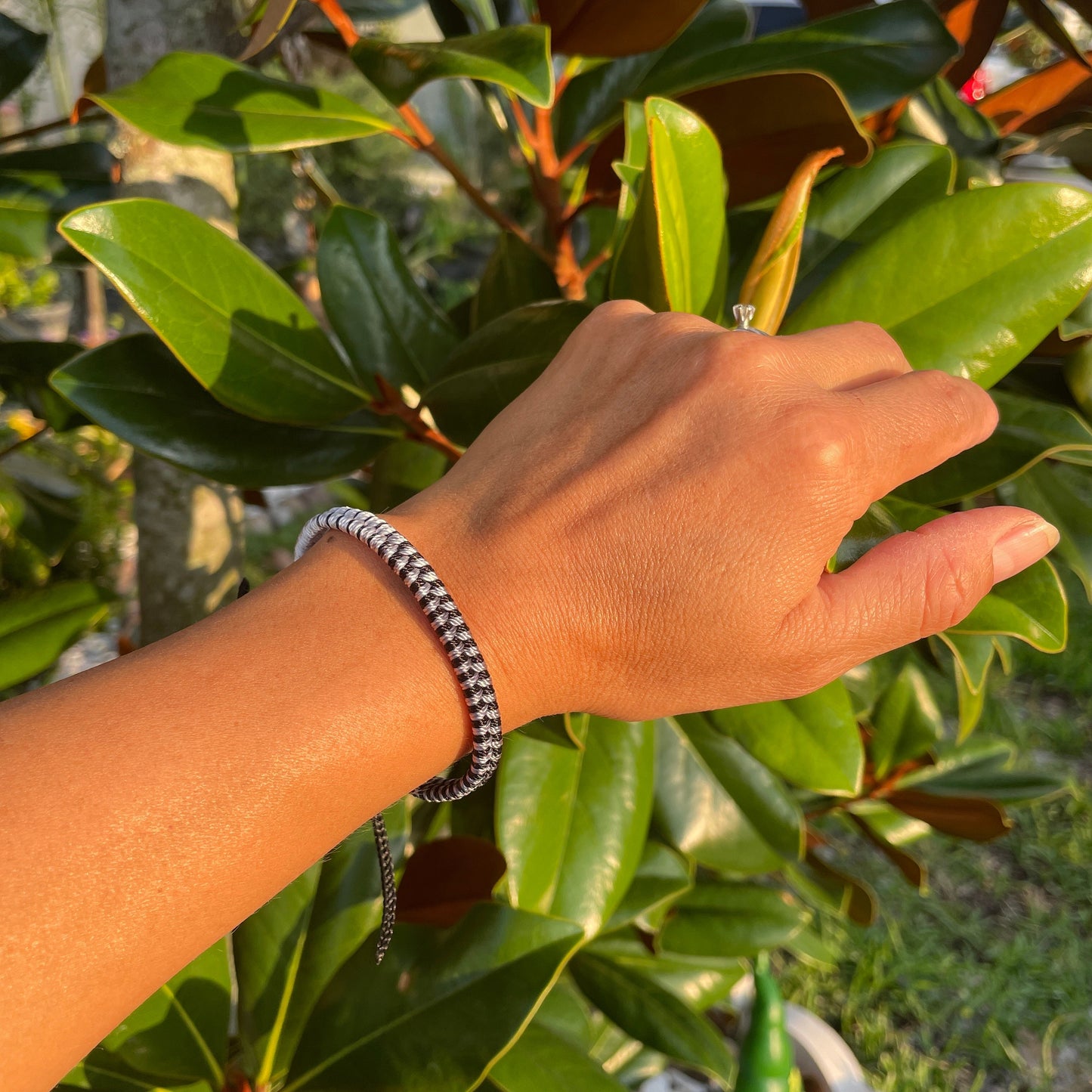 Adjustable Boho Friendship Bracelet | Black White