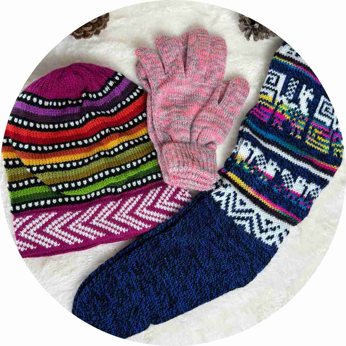 Cozy Alpaca Wear | Handcrafted Alpaca Accessories & Home Decor