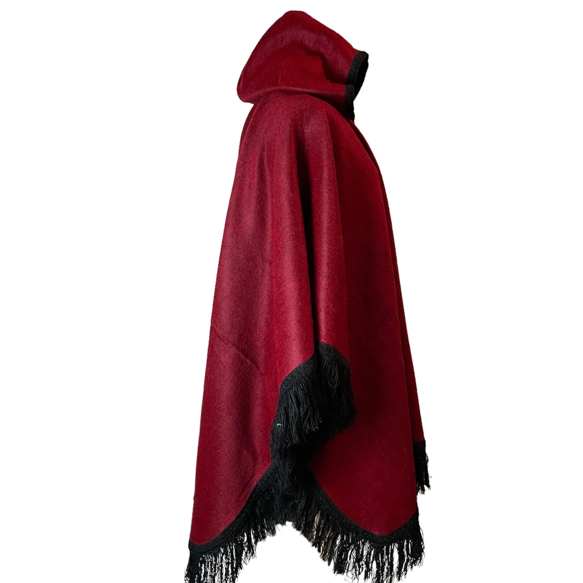 Open Hooded Alpaca Poncho | Red Black