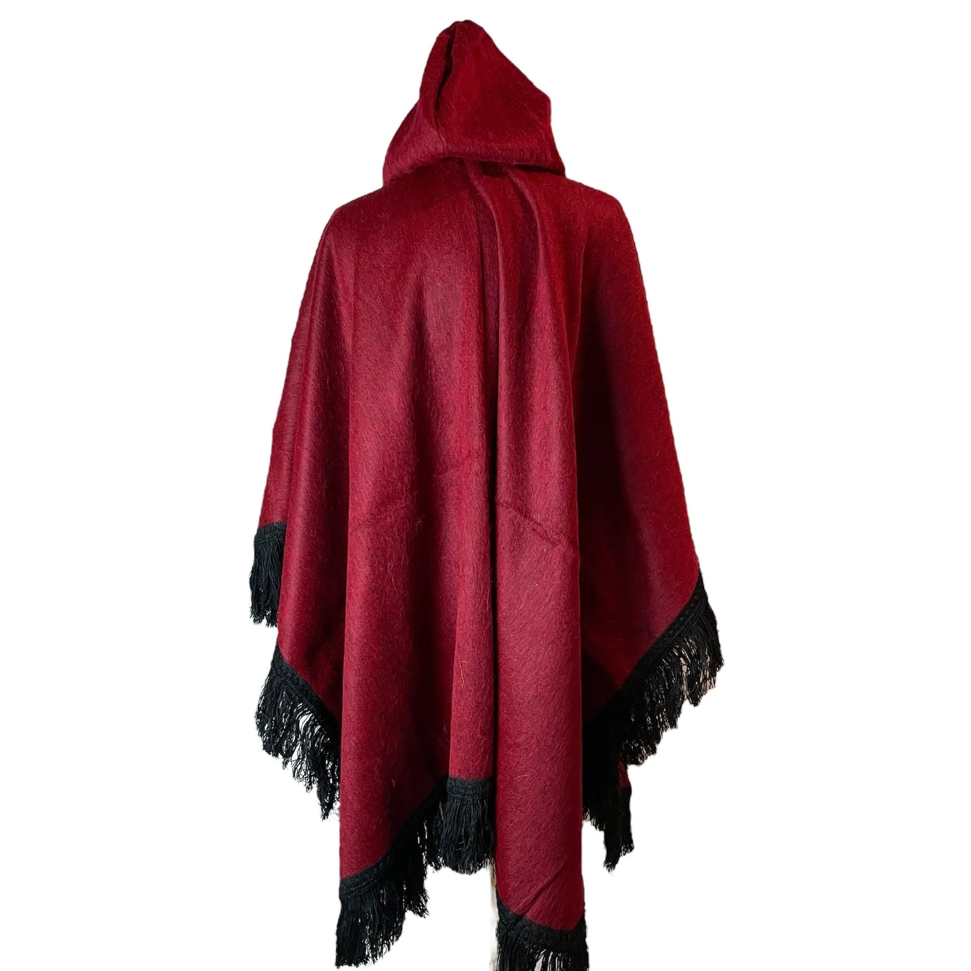 Open Hooded Alpaca Poncho | Red Black