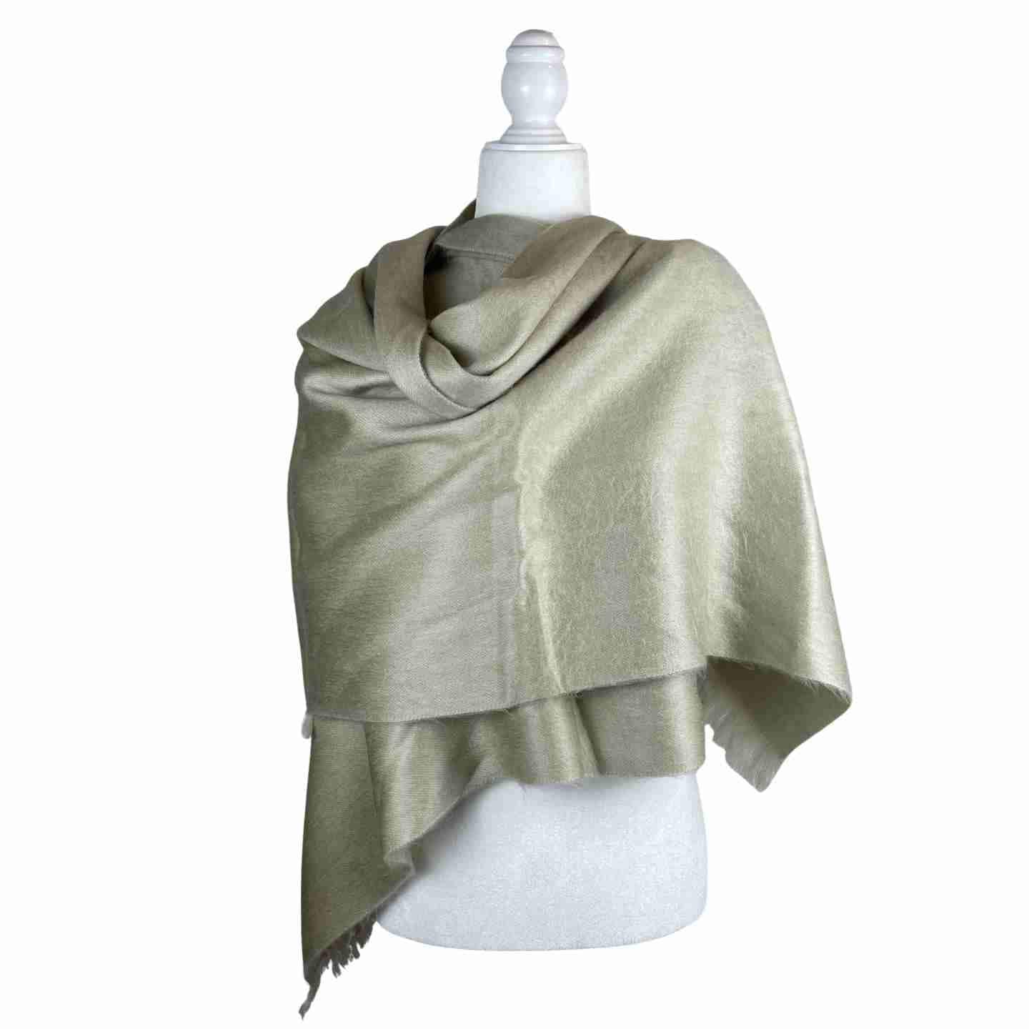 Soft and Warm Shoulder Shawl Wrap | Handcrafted Rebozo | Ecru Neutral