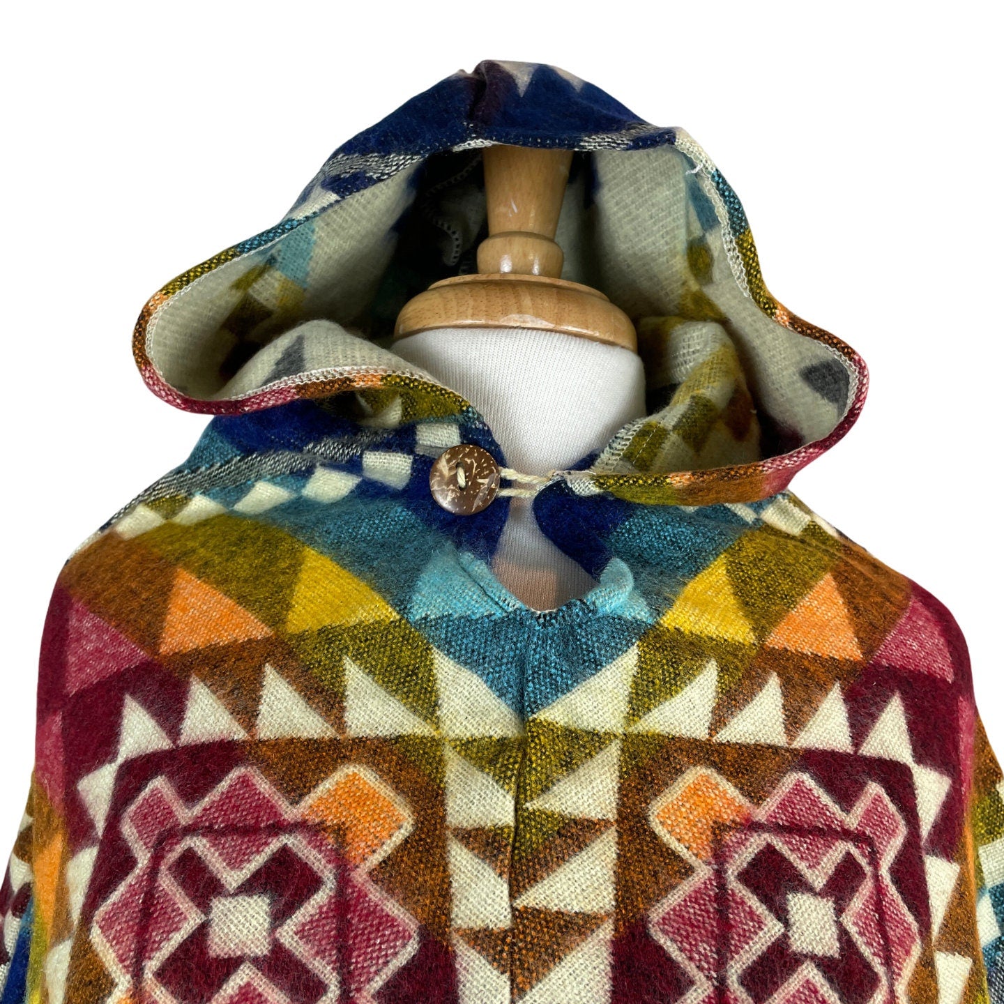 V-Shaped Alpaca Hooded Poncho | Blue Colorful Red Colorful
