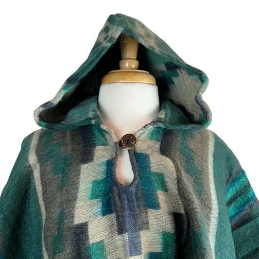 Warm Unisex Hooded Poncho | Emerald Beige