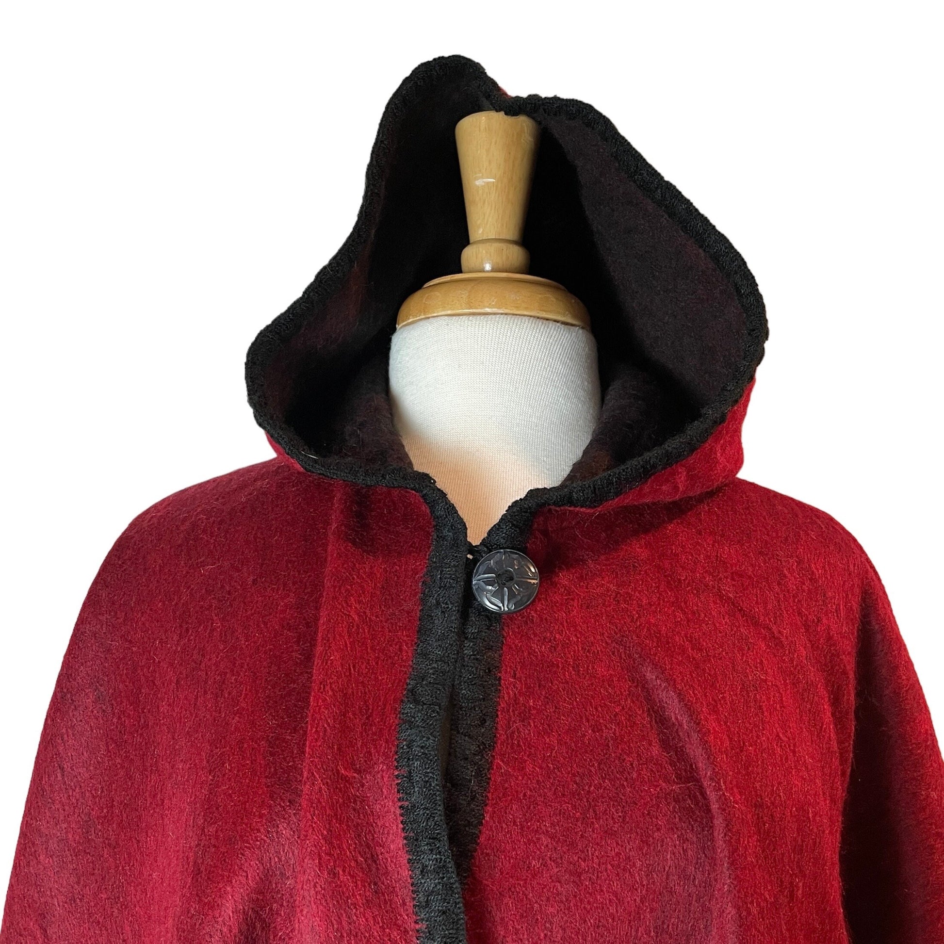 Open Hooded Alpaca Poncho | Red Black
