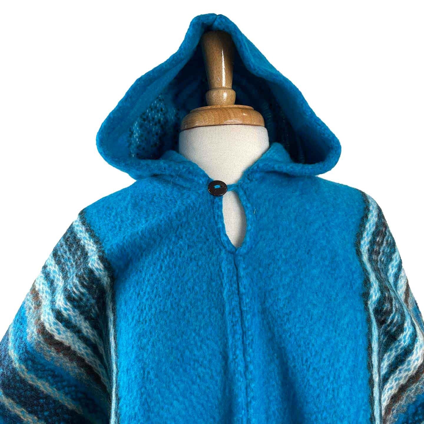 Hippie Hooded Weighted Poncho | Turquoise White