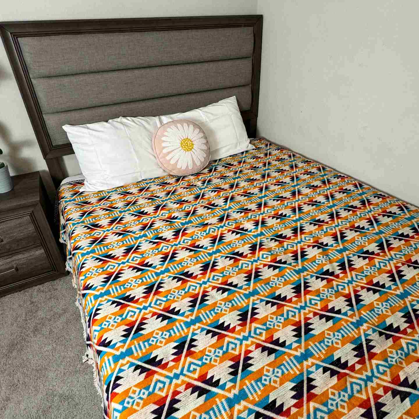 Black & White Sheep Wool Blanket | Ecuadorian Woven Throw